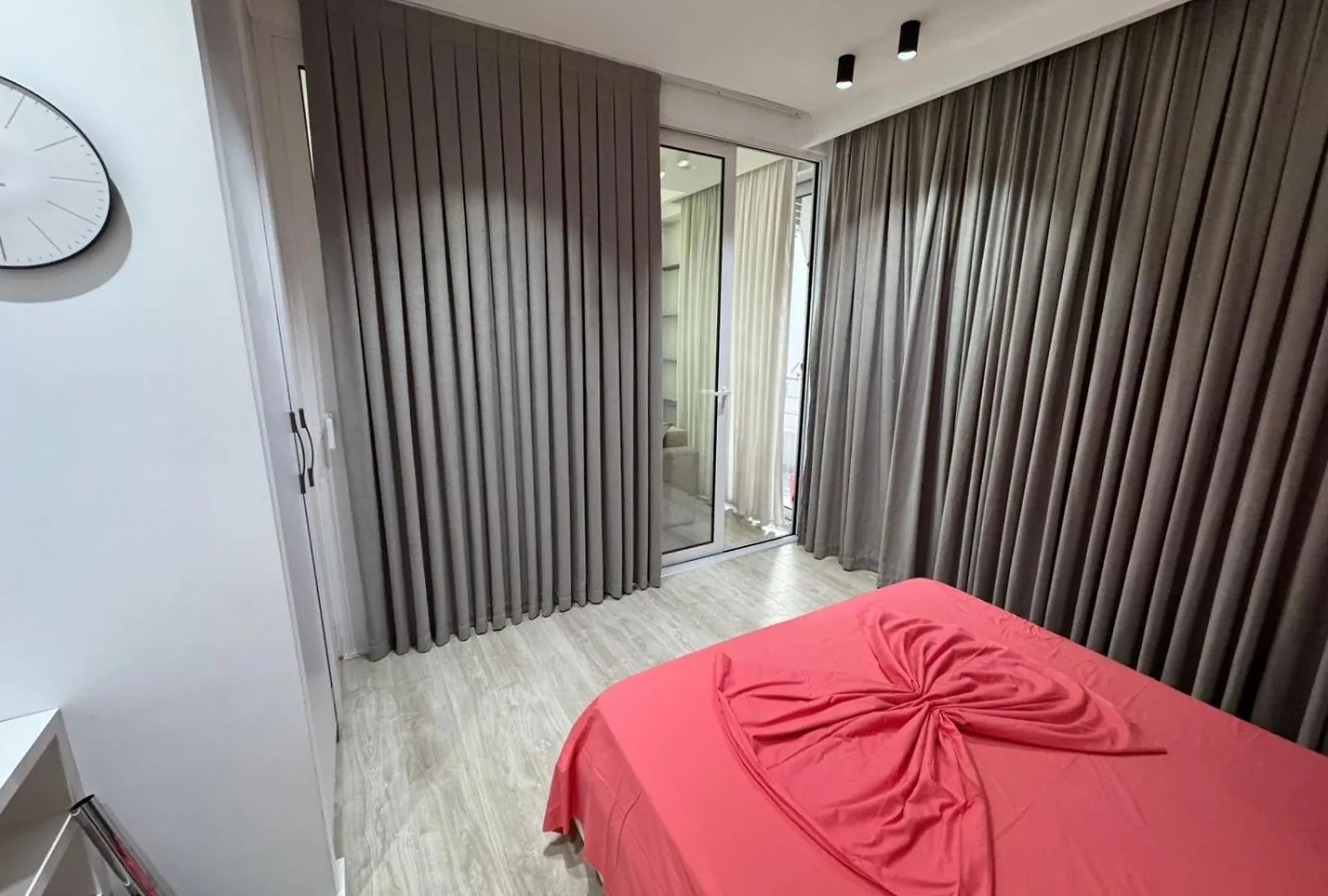 Aura Luxury Apartment Durres Albania